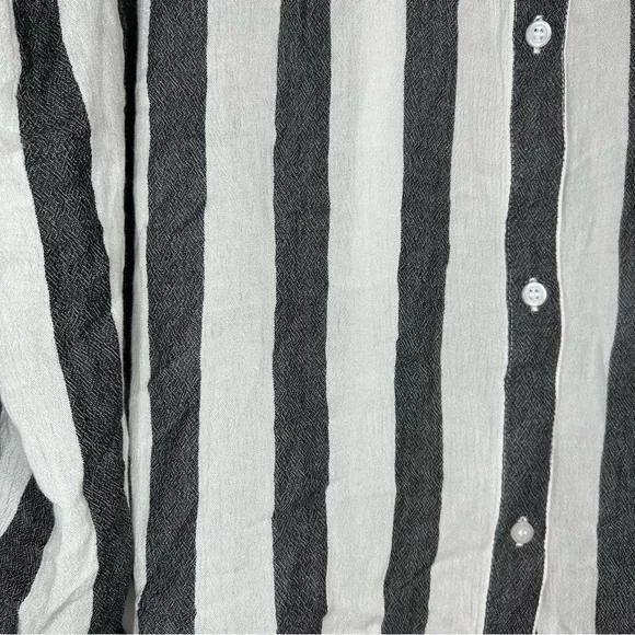 BP Women’s Blouse 4X Button Black and White Striped Button Down Viscose NWT - Picture 6 of 10